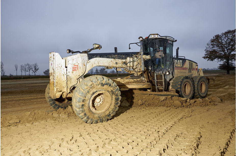 Niveleuse - Location engin de chantier Maroc